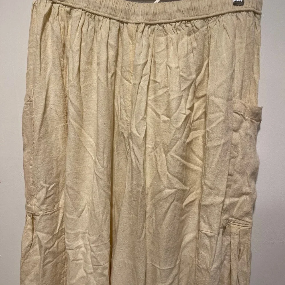 Quinn Pants - Picture 2 of 5